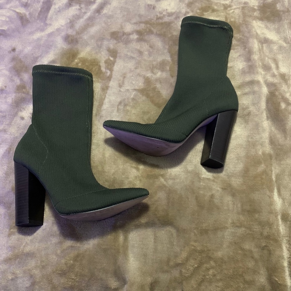 Steve Madden Siena Booties size 6.5